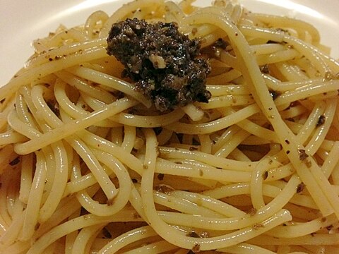 黒オリーブのタプナード　パスタ、ピザにも